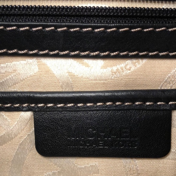 MICHAEL MICHAEL KORS Large Black Leather Tote Shoulder Bag Purse Silver Studs - Picture 10 of 16